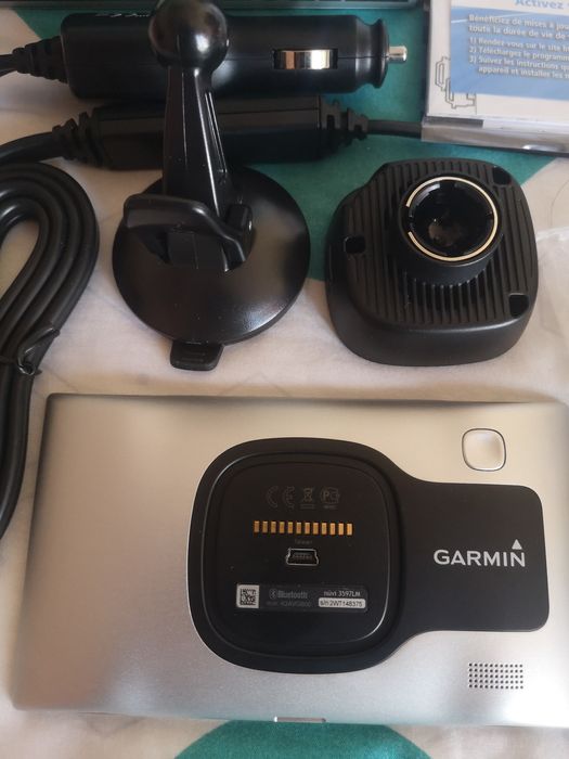 Навигация Garmin nuvi 3597 LMT