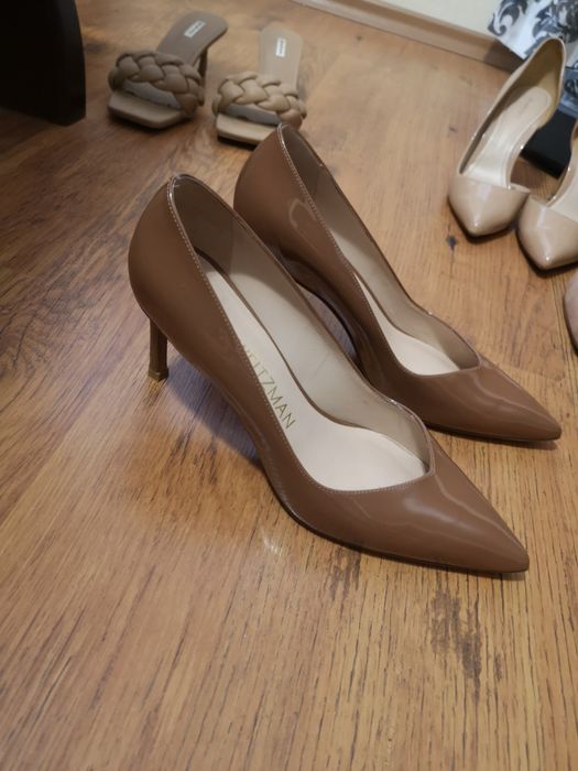 Stuart Weitzman обувкии естествен лак