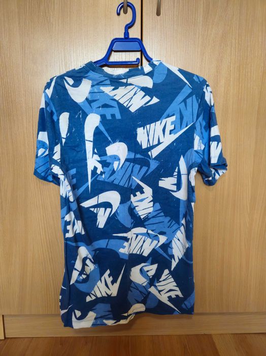 Nike тениска с къс ръкав