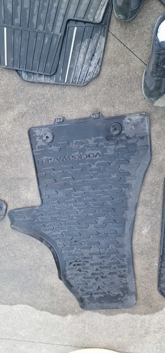 WV TRANSPORTER 6.1-T6 гуменистелки оргинални