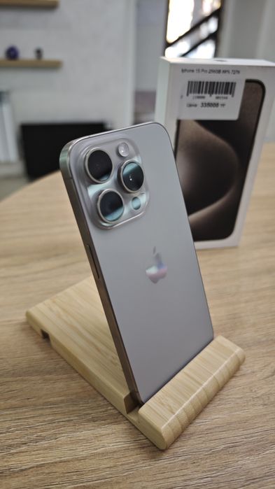 iPhone 15 Pro 256GB | 88% | Apple Room
