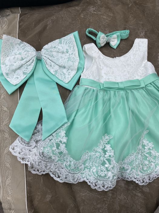 Продам платья для девочек