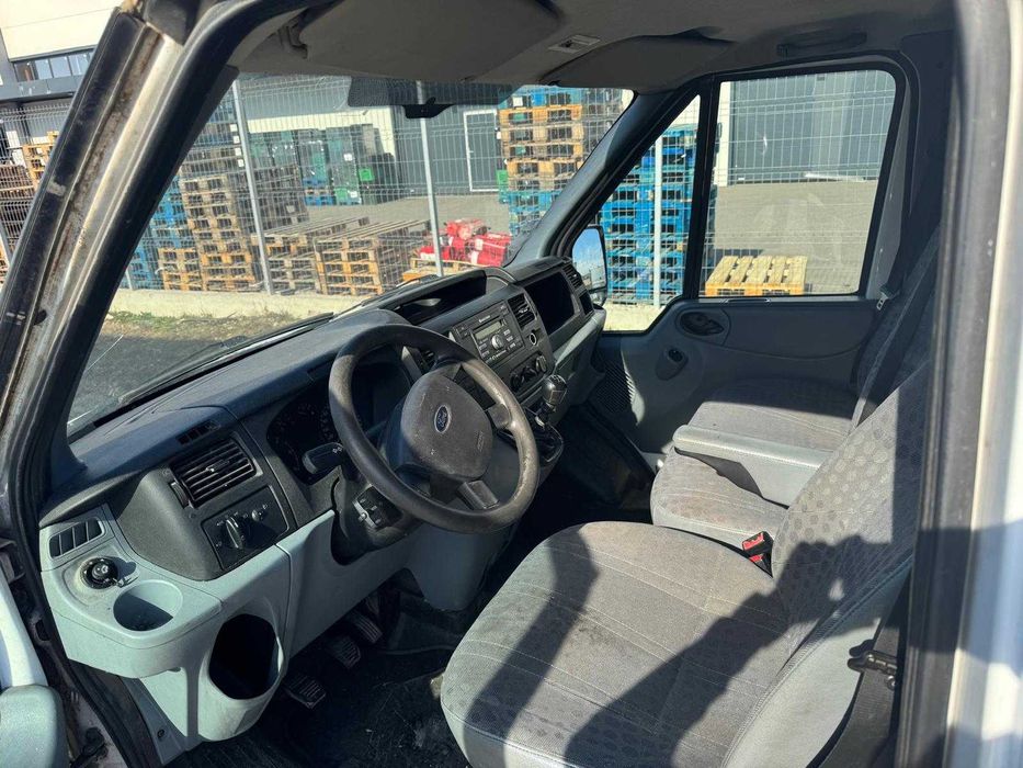 Autoutilitara FORD TRANSIT 2.2 TDCI AN 2012