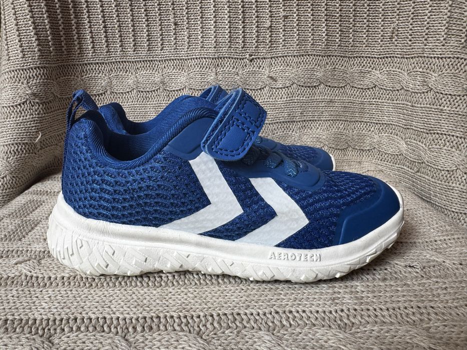 Кроссовки Hummel (новые) 26 размер