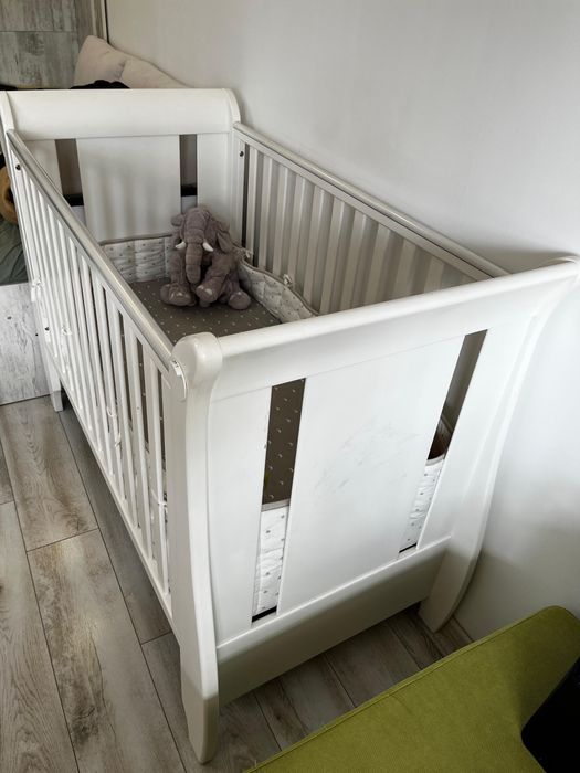 Patut Tutti Bambini + saltea Baby Needs