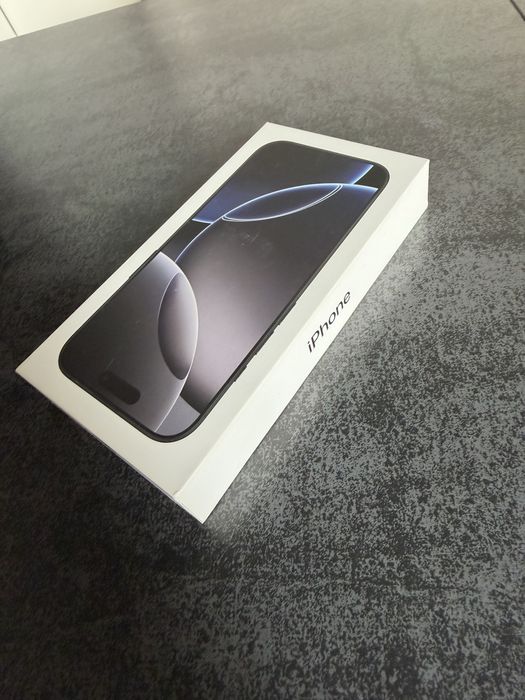 Iphone 16 pro Black titanium