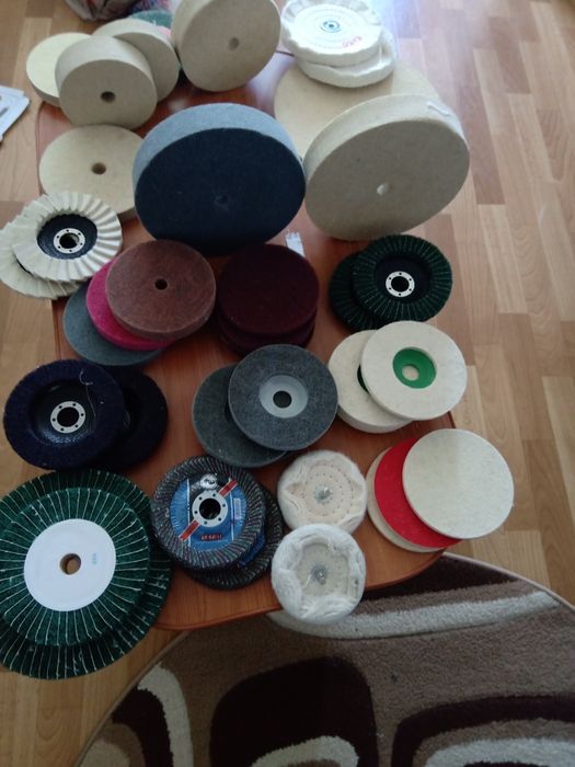 Pâslă și pasta pentru lustruit