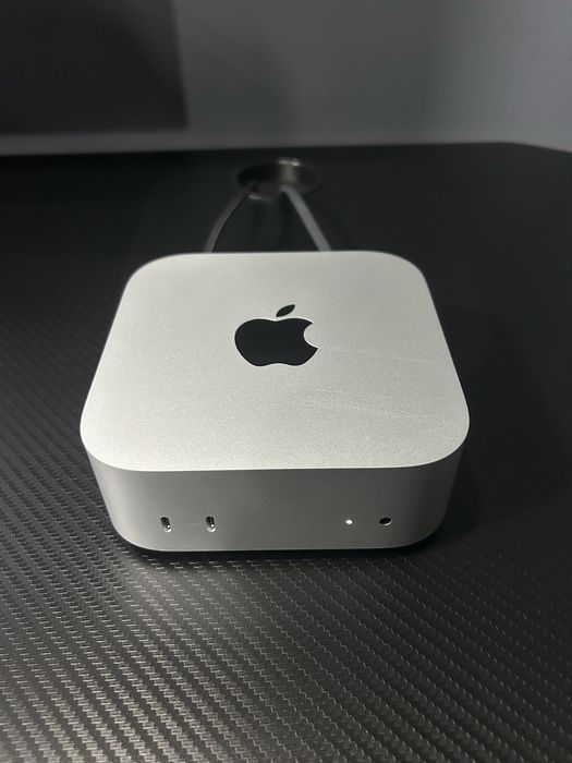 Mac Mini PC Apple cu procesor Apple M4, 10 nuclee CPU and 10 nuclee GPU, 16GB, 256GB SSD, INT KB
