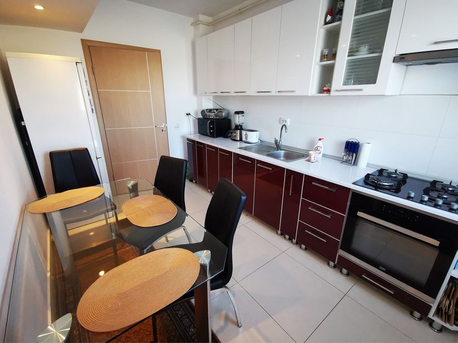 Inchiriez apartament Untold