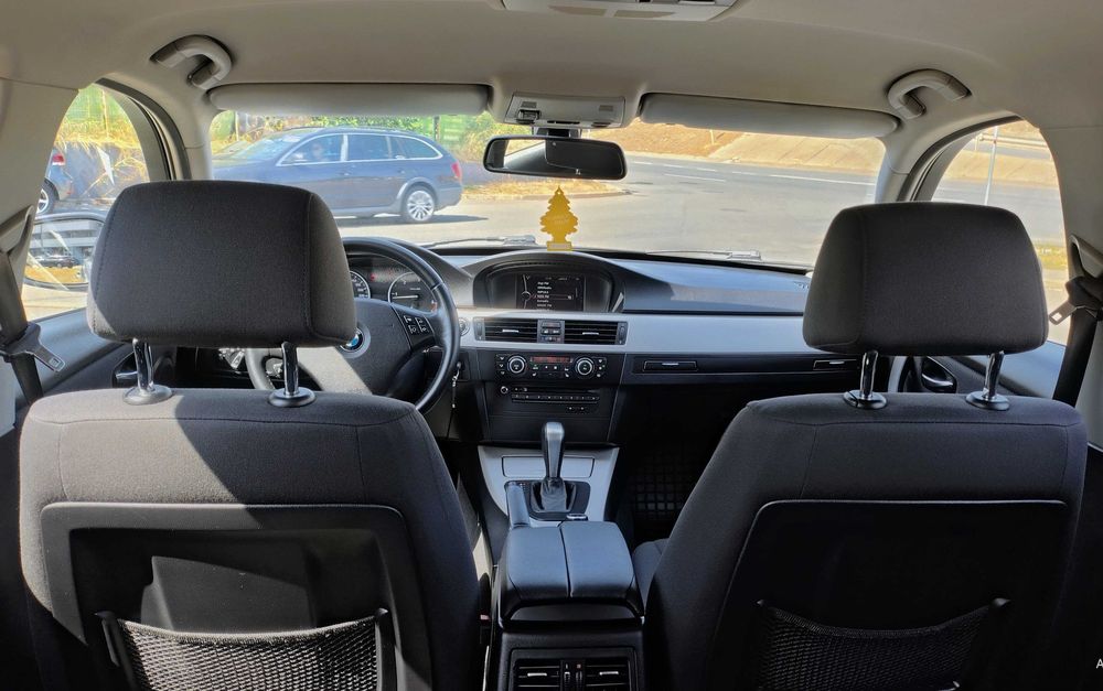 BMW E91 318d/143 cp, cutie automata, an 2012, DPF activ