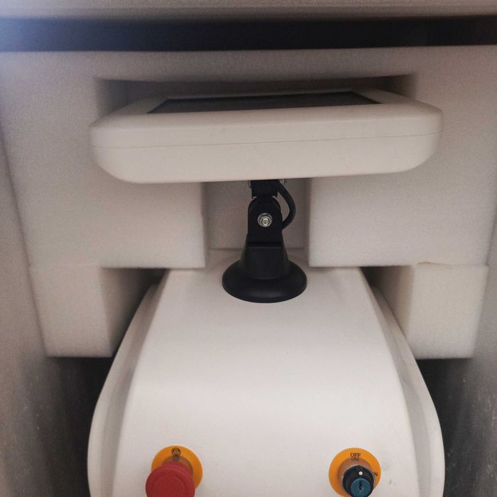 Аппарат для лазерной эпиляции