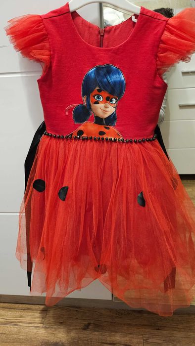 Детски      рокли