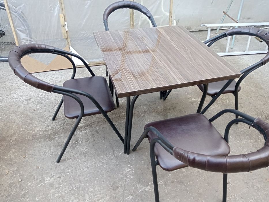 Xar xil turdagi stol stullar