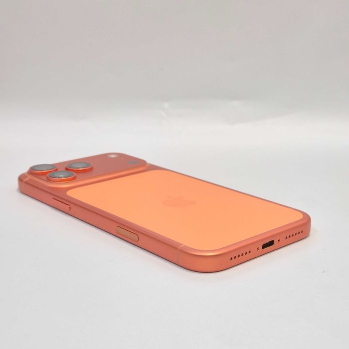 Hope Amanet P8 - iPhone 17 Pro Max 512GB | 16 Cicluri de incarcare garantie!