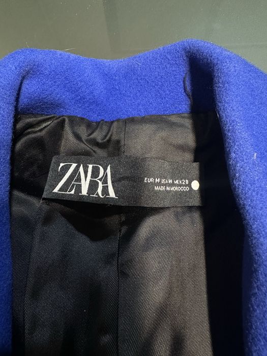 Синьо палто Zara
