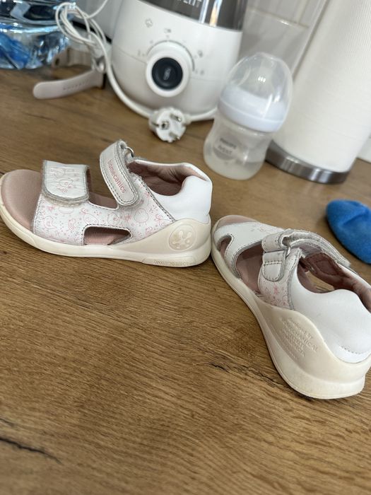 Biomecanincs sandale marimea 22