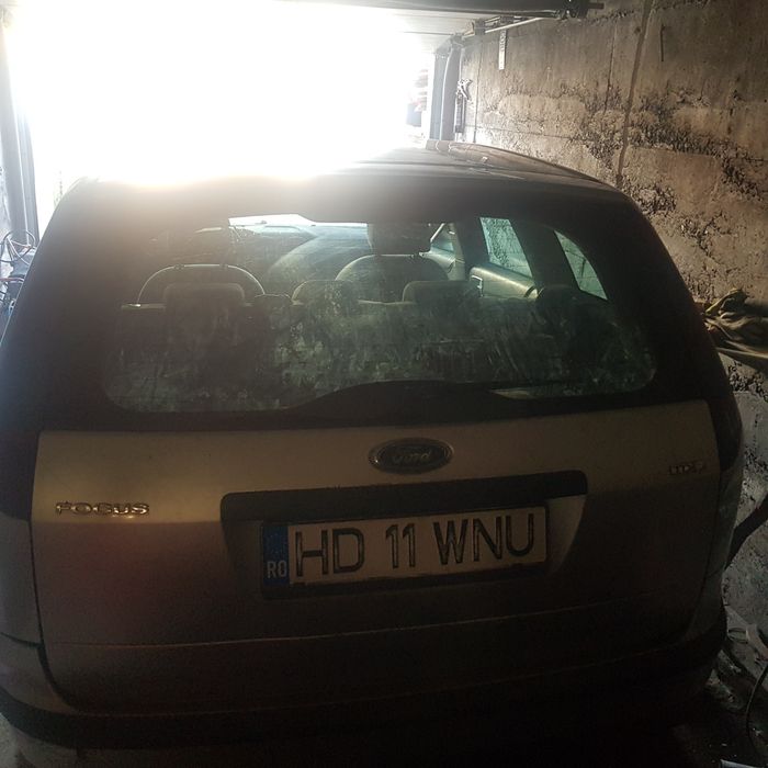 Vând  ford focus  1.6 hdi 110cp