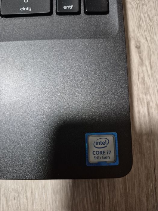 ЛАПТОП  Dell Latitude (i7, 32GB RAM)