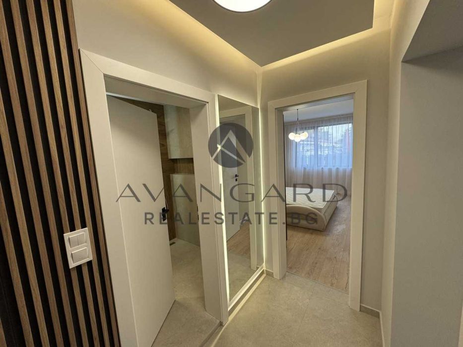 Продава се Двустаен апартамент в Пловдив, Остромила - 81 кв.м за 882 €/кв.м - Снимка #9