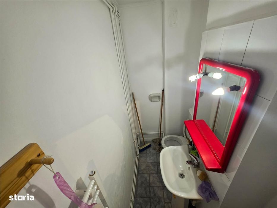 Apartament 3 camere, UMF, 2 bai, Ultracentral, renovat complet,Targu M