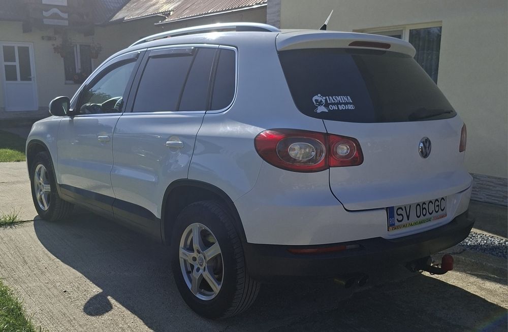 VOLKSWAGEN Tiguan 2010 — imagine 3