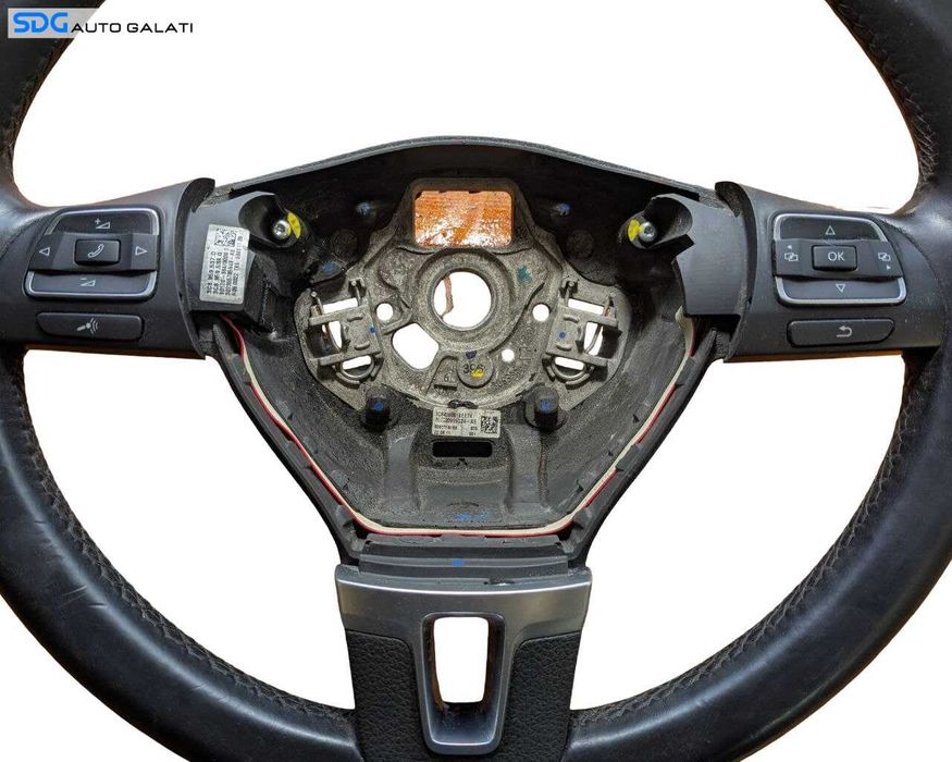 Volan din Piele in 3 Spite Volkswagen Passat B6 2005 - 2010 Cod 3C8419091B 3C8959537D [L9135]