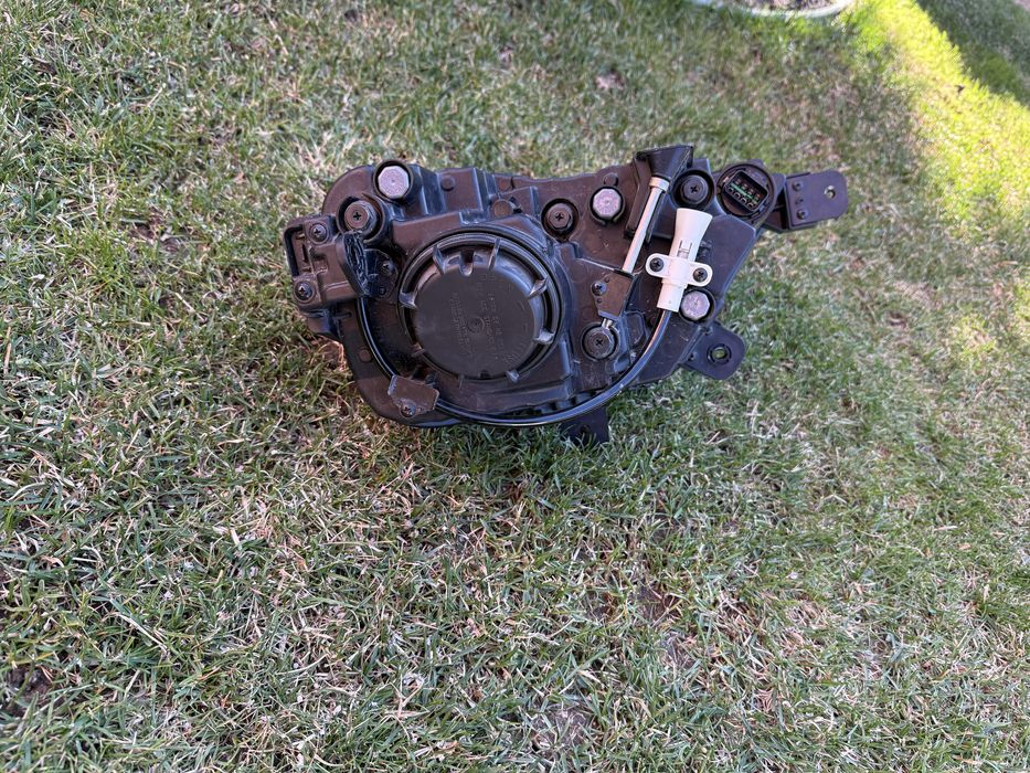 Фара противатуманная на hyundai sonata