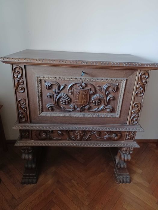 mobila stil lemn masiv