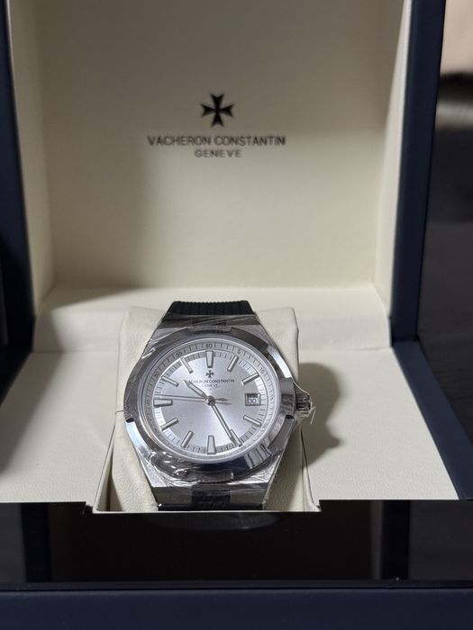 Vacheron Constantin Overseas