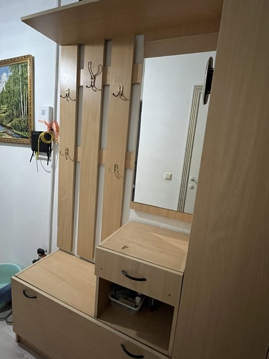 Прихожка б/у.