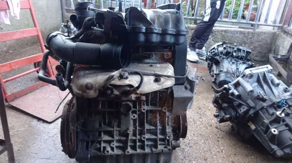 Двигател Vw 1.6 AKL