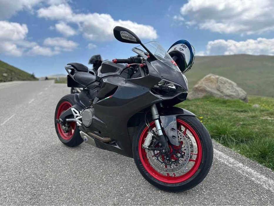 Ducati Panigale 899