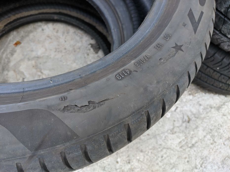 2бр Летни гуми 225 50 18 - Pirelli -