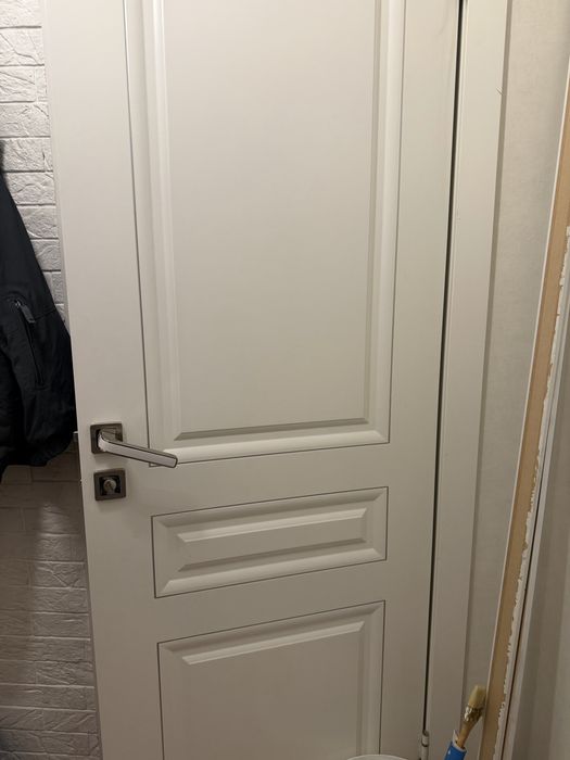 Двери продается белый цвет