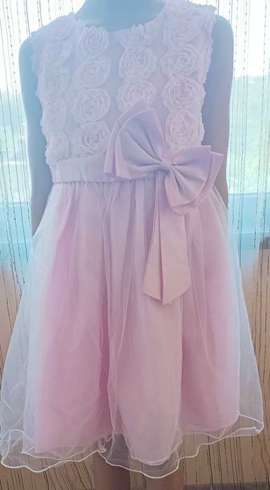 Розова празнична рокля за момиче
