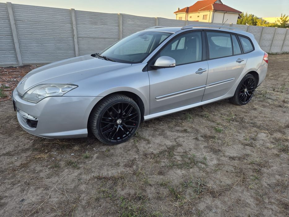Vând Renault Laguna 3