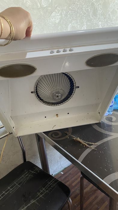 Кондиционер и вытежка дымоход