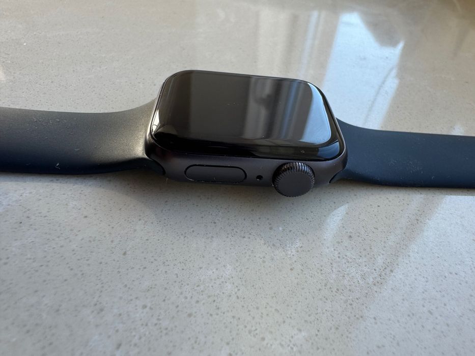 Apple Watch SE 40mm GPS 2021