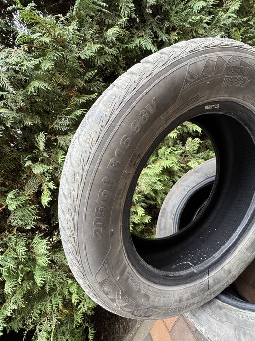 Anvelope Kumho 205/60/R16