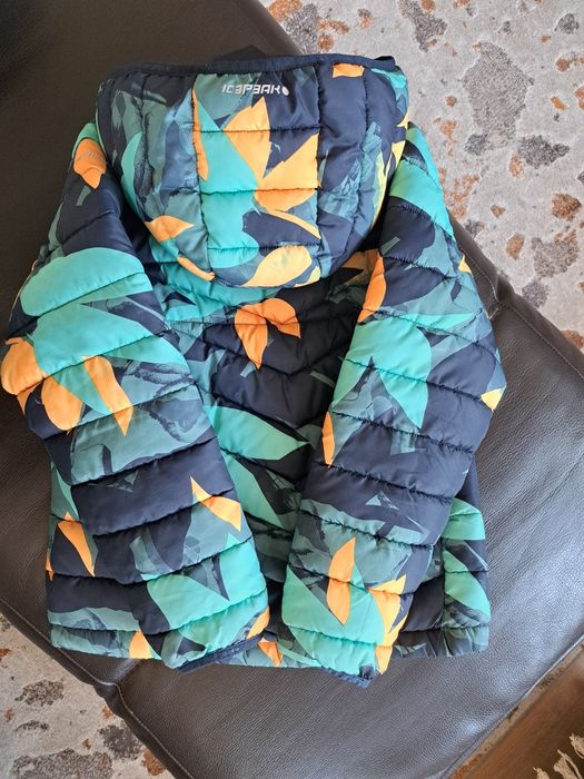 Детско зимно яке GUESS, Skogstad, Icepeak, Naketano, Umbro горница