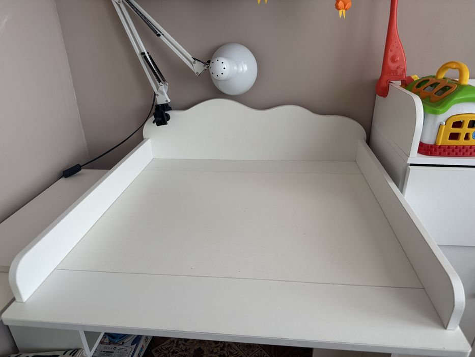 Пеленальная доска на комод