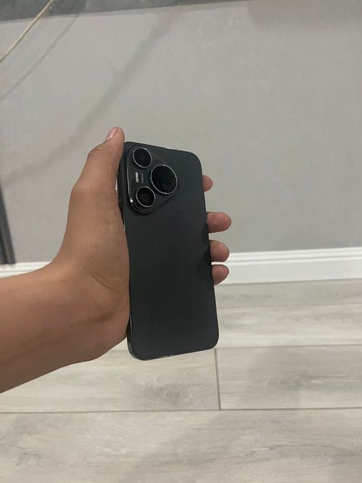 Huawei pura 70  12/256гб