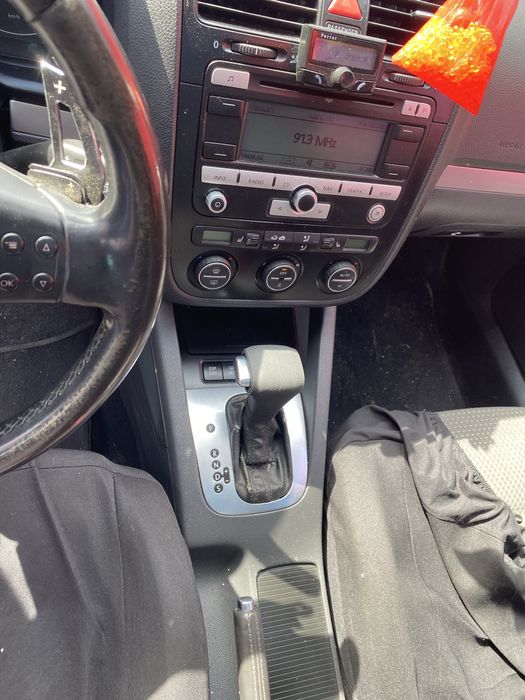 Dezmembram Volkswagen Golf 5 Variant