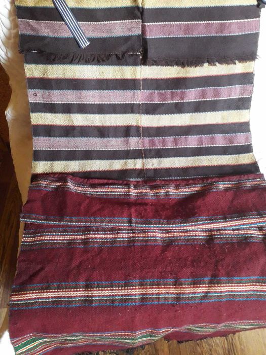 Аксесоари за механа - покривка, завеси, вълнени престилки