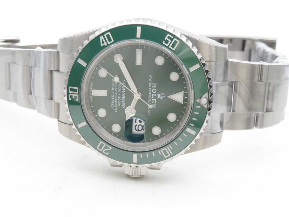 Rolex Submariner 116610LV "Hulk" – зелен циферблат и безел, мъжки часовник, реални снимки