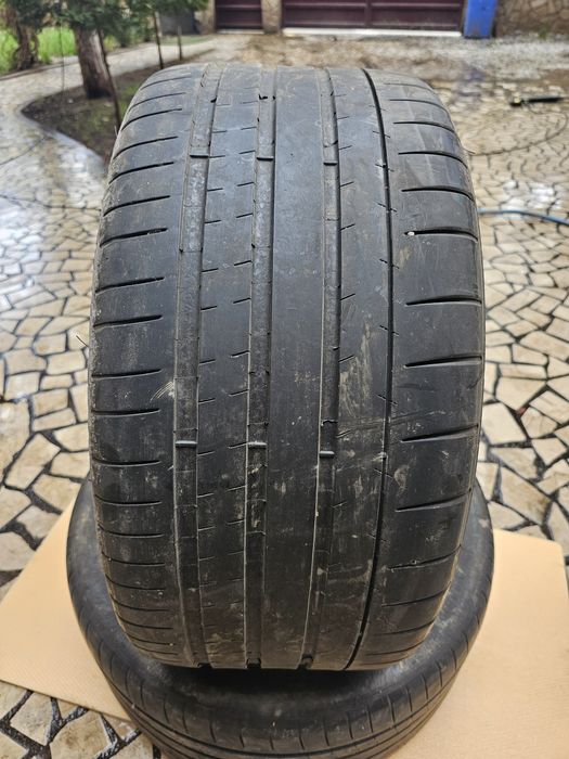 Michellin Pilot Super Sport 275 40 R18