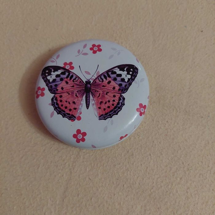 Cadou mini oglindă buzunar