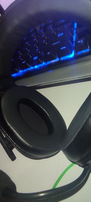 Casti gaming Razer BlackShark v2 x