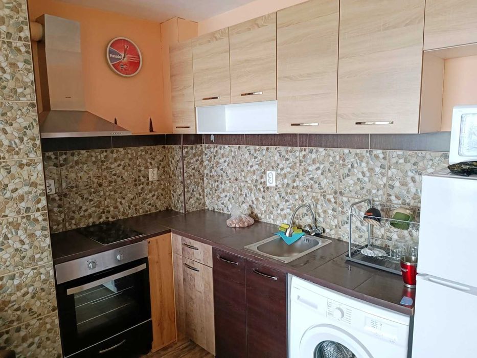 Дава се под наем Двустаен апартамент в София, Дружба 1 - 50 кв.м за 575 € - Снимка #1