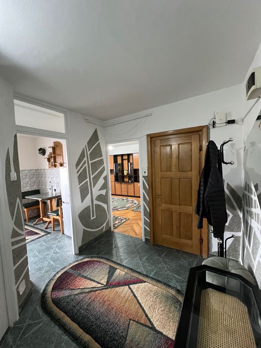 Apartament spațios 3 camere, 2 băi – Ultracentral